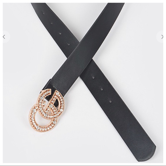 Chic and Fabulous Rhinestone Buckle Belt - Picture 3 of 4
